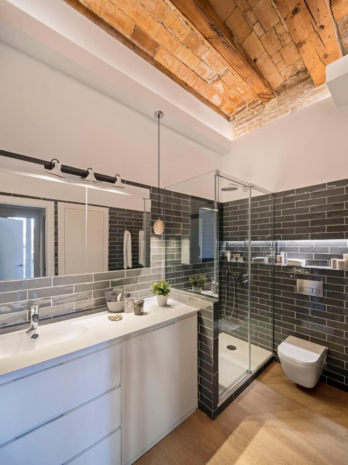 Pau Claris - Design Next To Paseo De Gracia Barcelone
